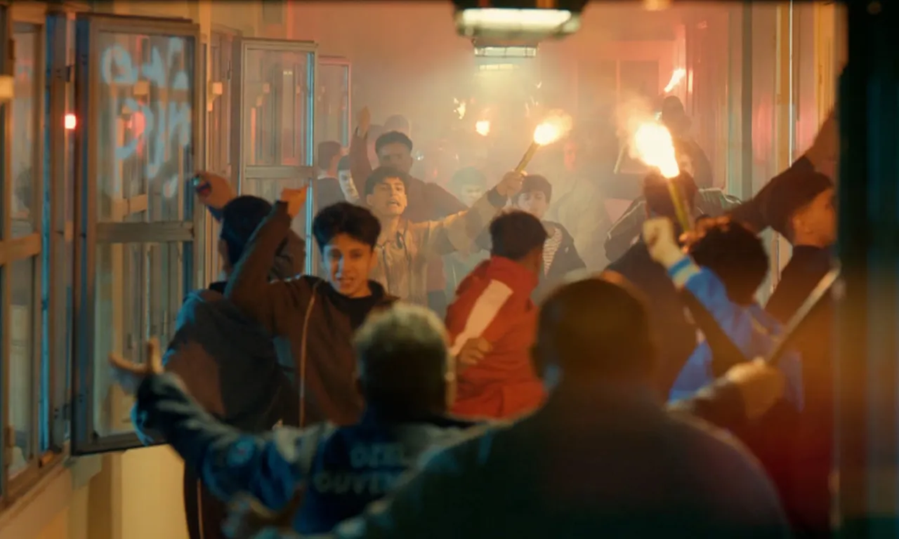 Kanal D’nin yeni dizisi “Daha 17” sahneye çıktı