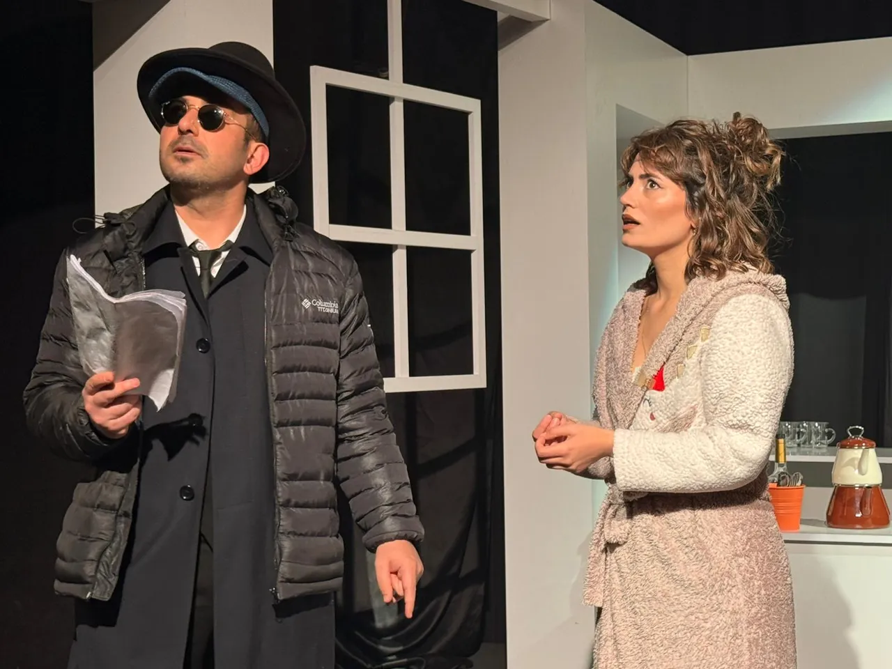 Minteks Sanat’tan sahneden eğitime anlamlı destek