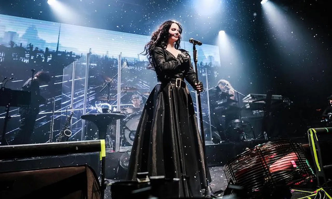 Şebnem Ferah sahnelere geri dönüyor: İstanbul konser tarihini bizzat açıkladı
