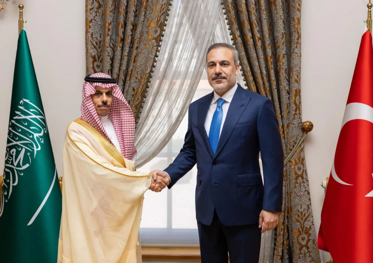 Türkiye ve Suudi Arabistan'dan Vize muafiyeti iddiası! Yarına işaret edildi