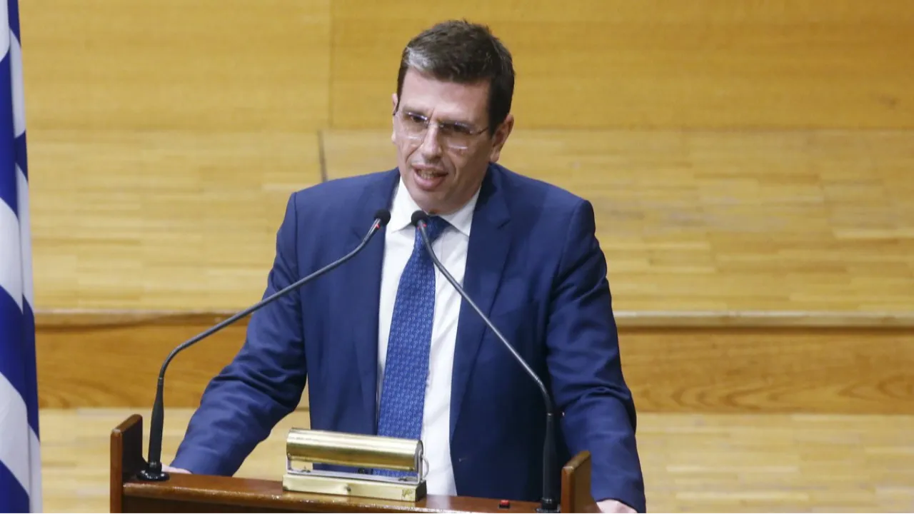 Yunanşı eski Bakan'dan Osmanlı çıkışı: Hepimiz onların torunlarıyız
