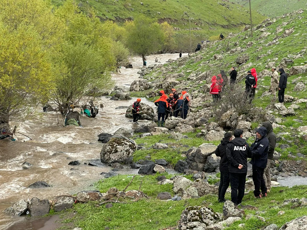6 gündür haber yok! Burdurda emekli öğretmen Kubbettin Keskin sırra kadem bastı