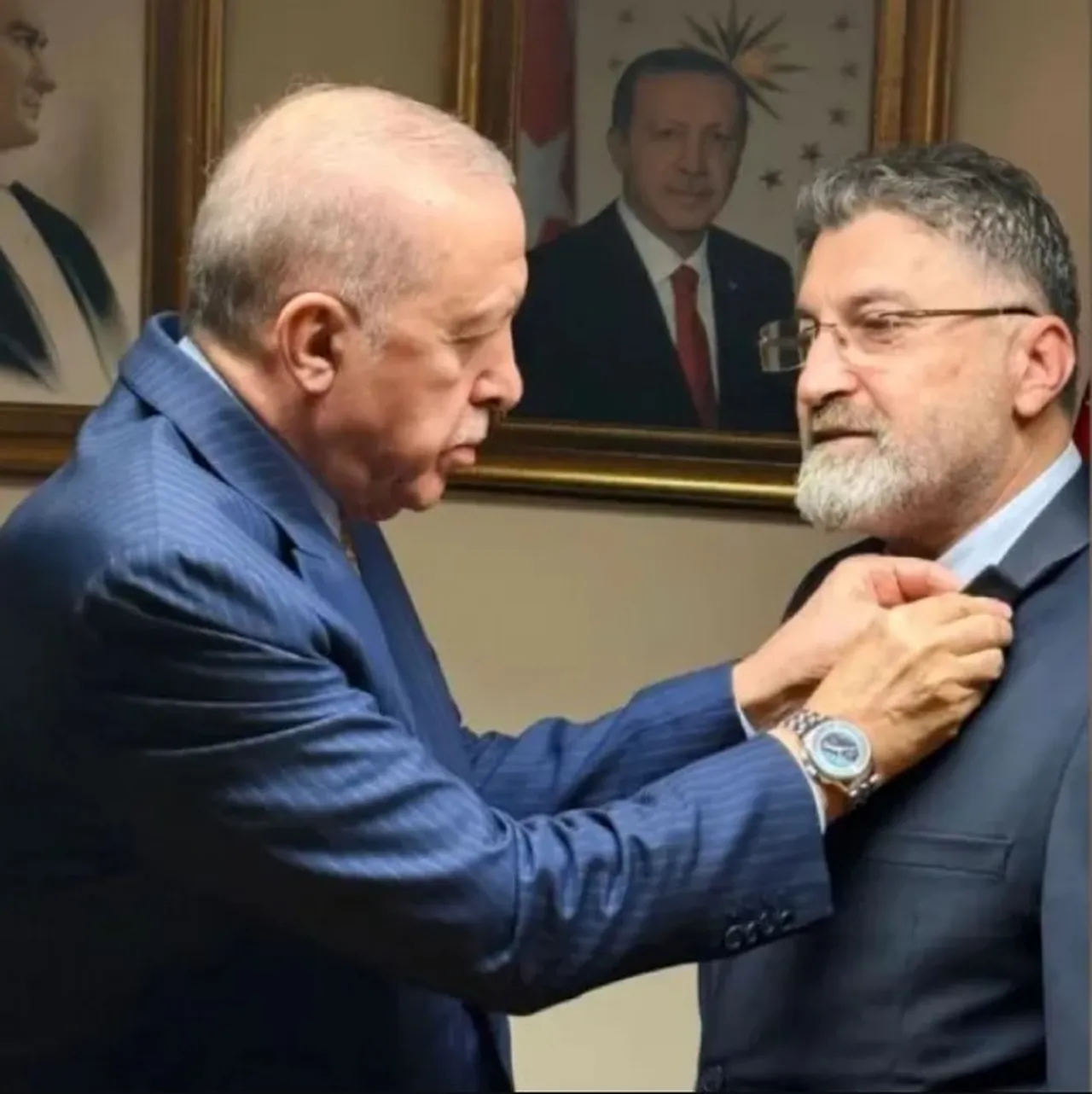 AK Parti'ye geçen belediye başkanından CHP'lilere tepki: İşte bu yüzden barınamadım, iyi ki geçmişim