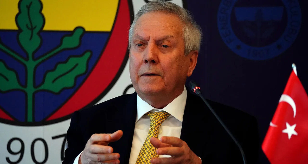 Fenerbahçe'de 2024 yılında yapılan seçimde; Ali Koç 16464 alarak, 10483 oy alan Aziz Yıldırım'ı ikinci defa yenmişti.
