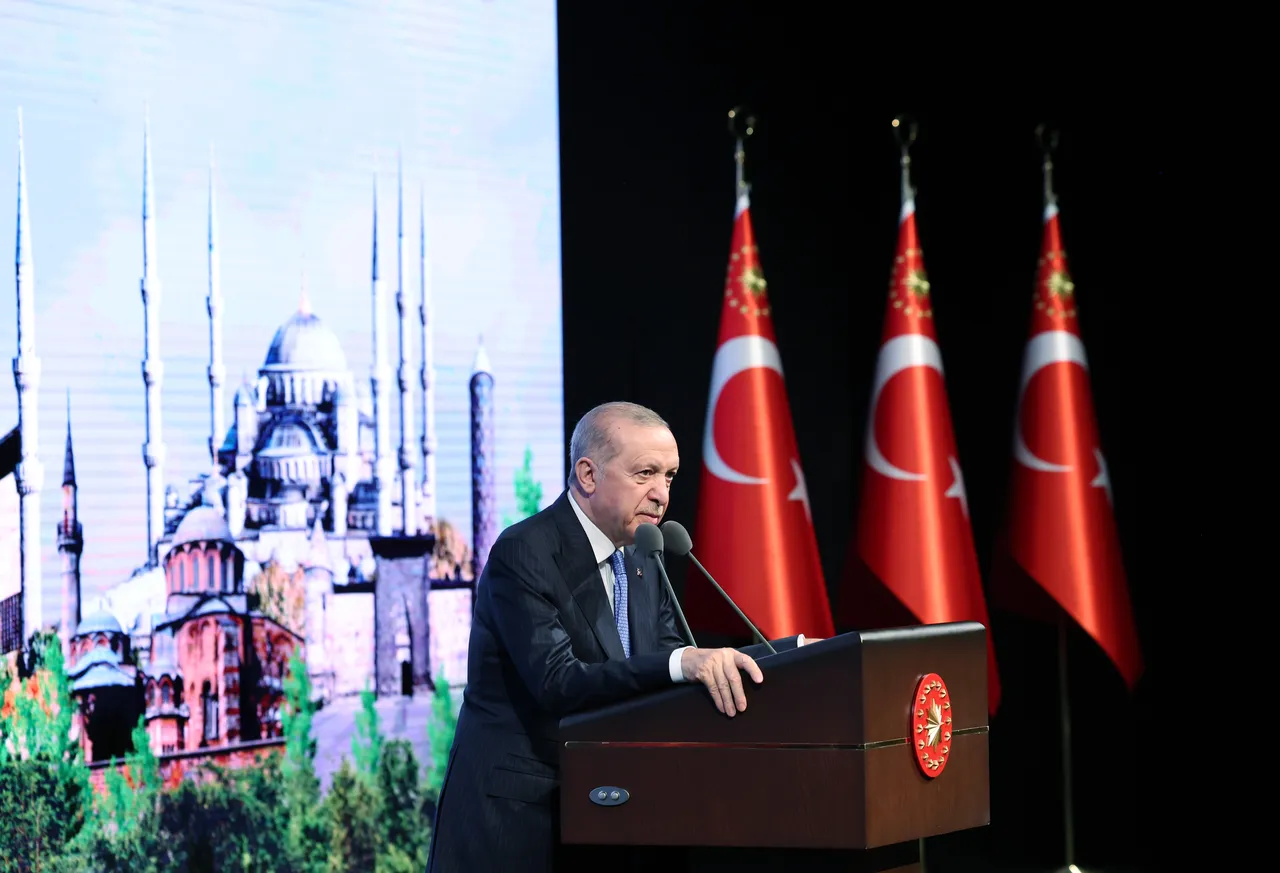 Cumhurbaşkanı, 202 vakıf eserinin toplu açılışını gerçekleştirdi: Üç kıtada ecdat yadigarı eserlerimiz var