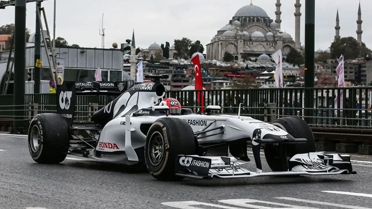 Formula 1'de Türkiye açıklaması: 'Bu sezon takvime alabiliriz'
