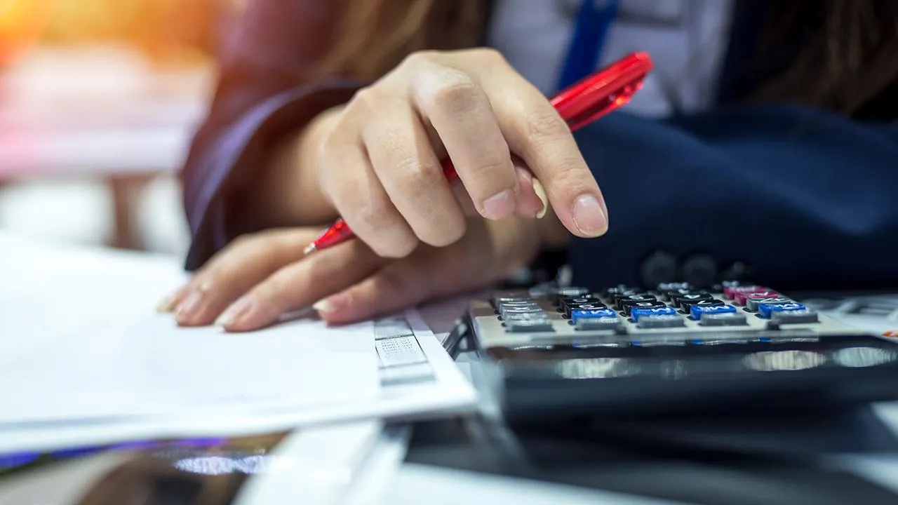 Katılım bankalarının fon toplama ve fon kullandırmada klasik bankacılıktan işleyiş farkı nedir?