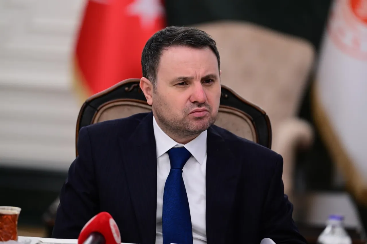 Rojin Kabaiş'in telefonu incelenmek üzere Çin'e gönderilecek! Bakan Gürlek acılı aileyi kabul etti