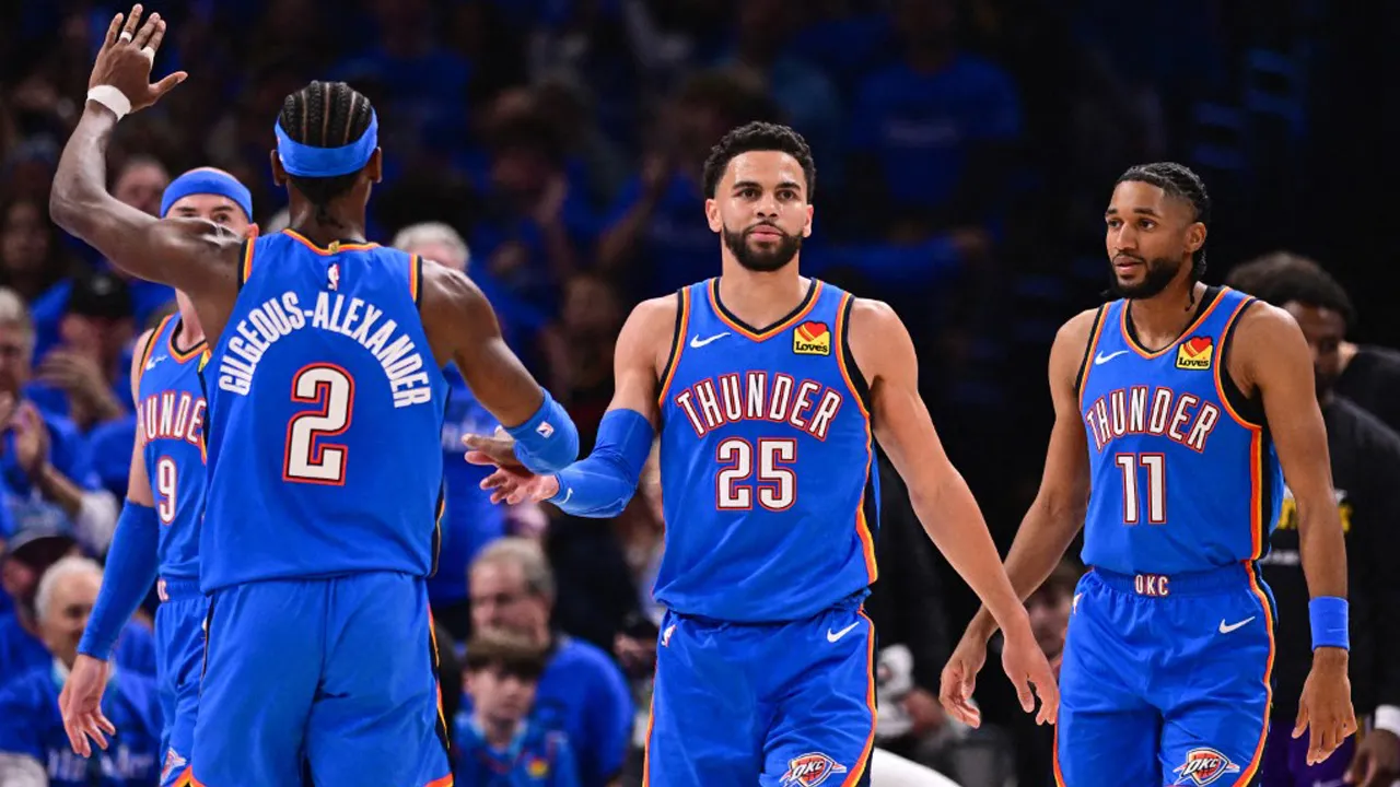 Thunder final yolunda 1-0 önde: Lakers'ı zorlanmadan devirdiler