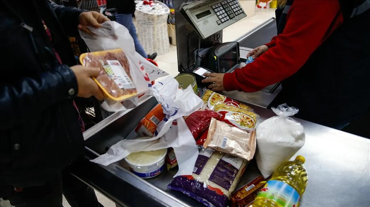 1 Temmuz’da başlıyor! Zincir marketlerde yeni dönem, Türkiye genelinde uygulanacak... İade bedelleri ATMden çekilebilecek