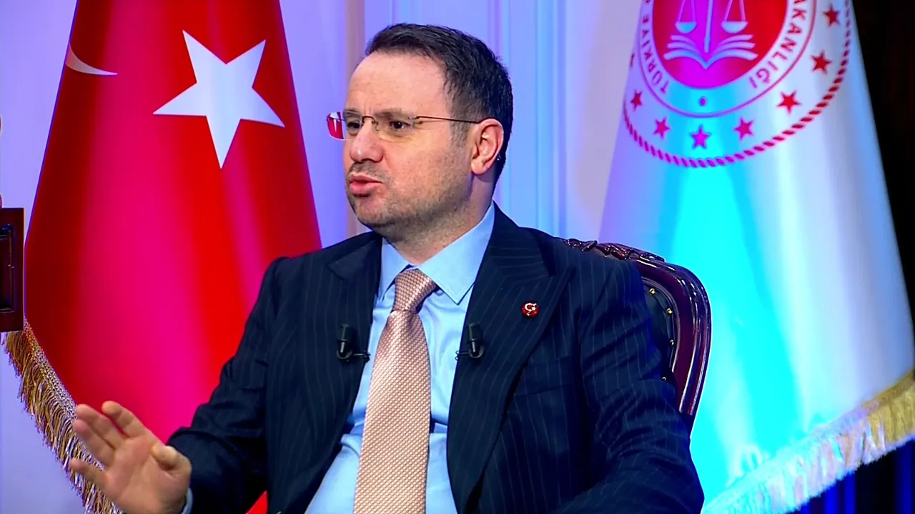 Adalet Bakanı Akın Gürlek TGRT Haber’de!