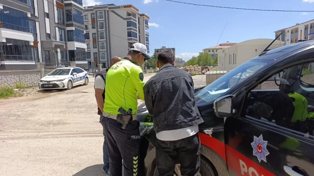 Motosiklet sürücüsüne rekor yaptırım! Polisten kaçtı, 552 bin TL ceza yedi