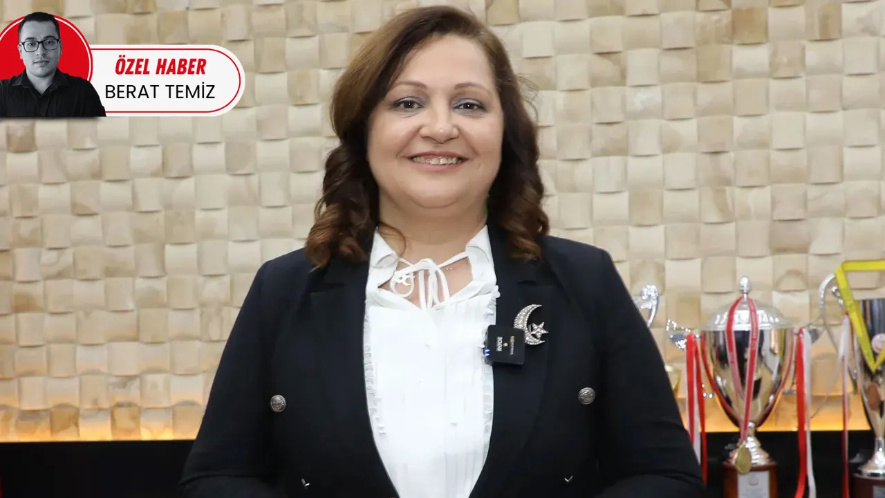 AK Parti'ye geçeceği konuşuluyordu... CHP'li yöneticiler Burcu Köksal'a ulaşamıyor