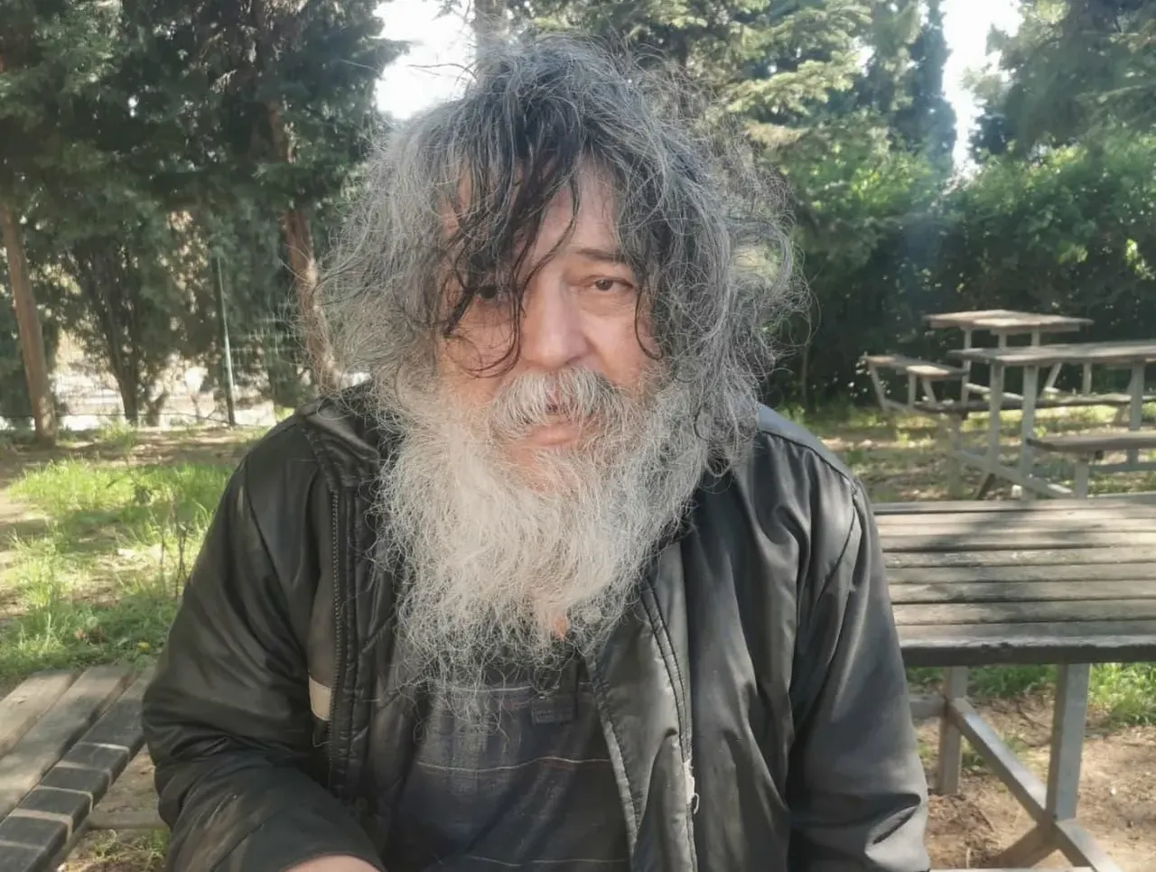 Çöp yığınları arasında bulunmuştu… Süleyman Amca’nın değişimi duygulandırdı