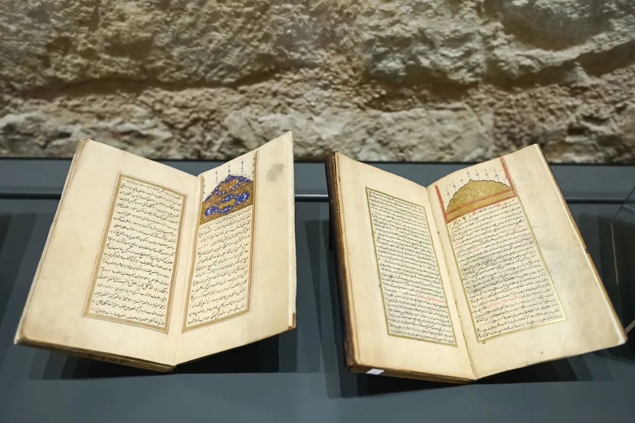 Osmanlının 500 yıllık ilim geleneğine ışık tutan dev Külliyattüyek’ten asırlık mirasa 361 citlik dev yayın hamlesi