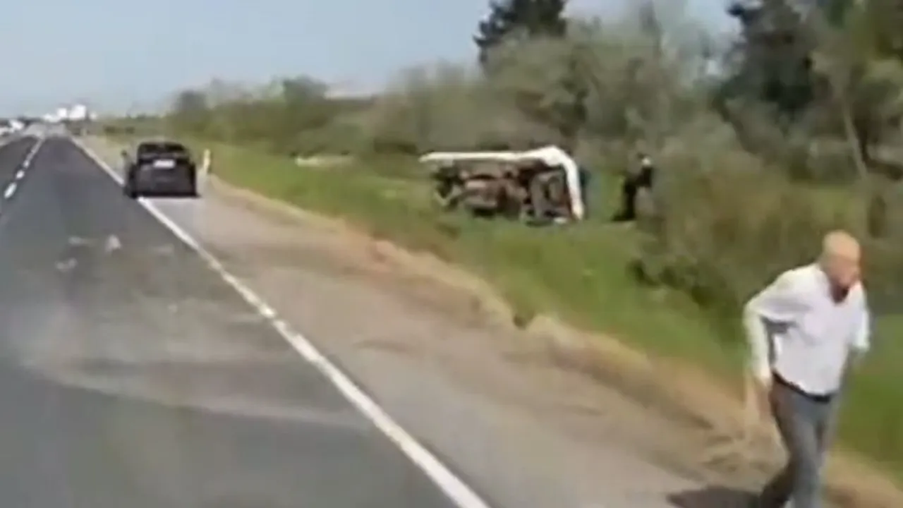 Silivri'de korkutan kaza! Önce savruldu, sonra otluk alana devrildi