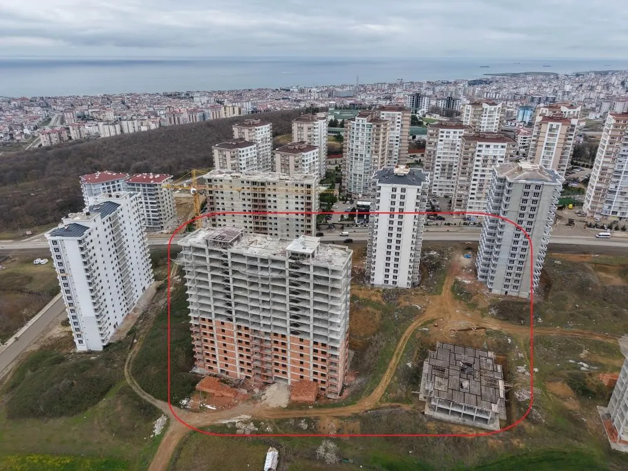 546 dairelik projede büyük çile… 10 yıl önce başladı: Ev var, tapu var ama bina yok