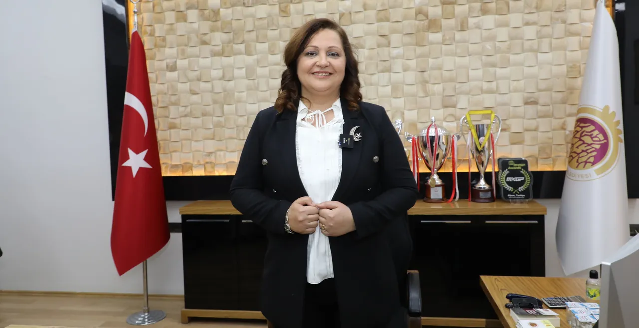 Afyon’da CHP operasyonu! Burcu Köksal'ın gidişi partiyi karıştırdı