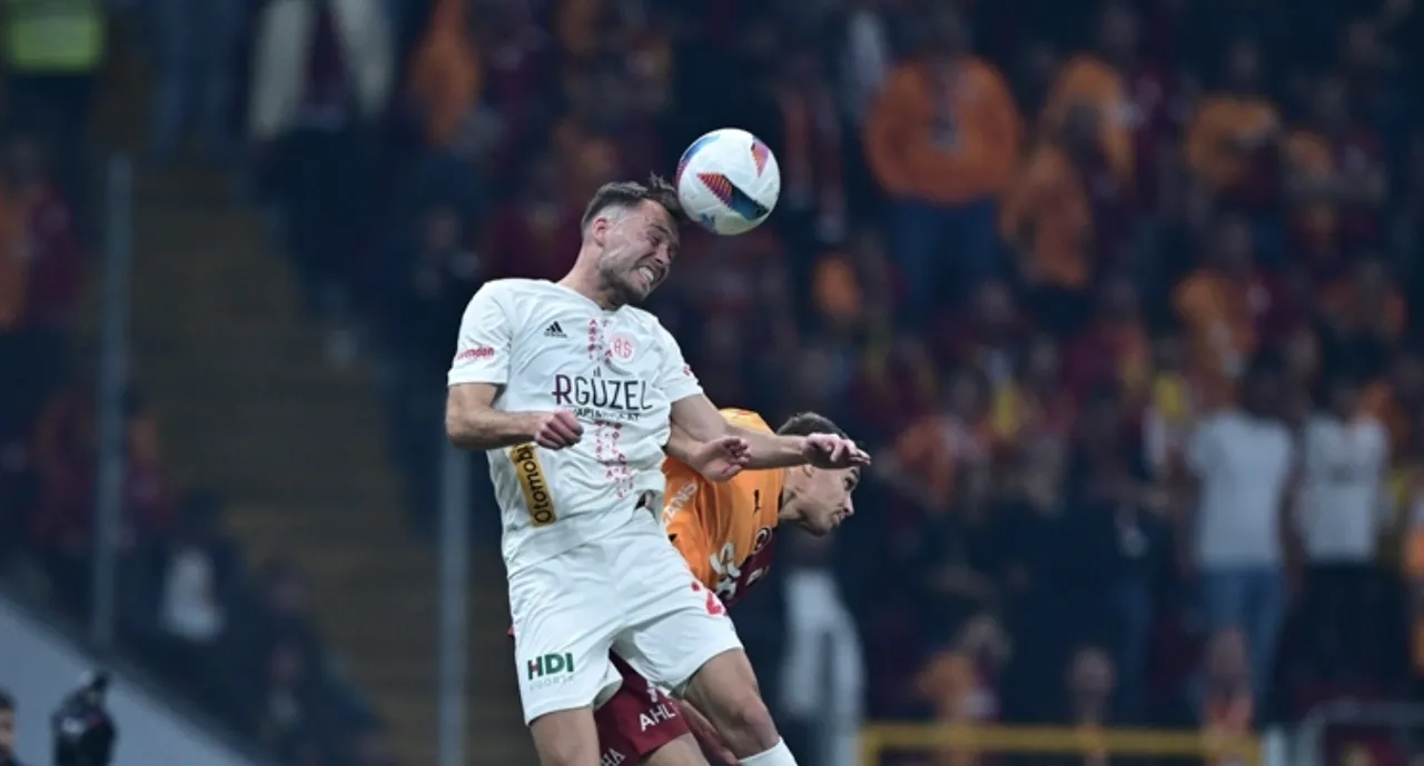 Galatasaray Antalyasporu yenerse şampiyon mu olacak?