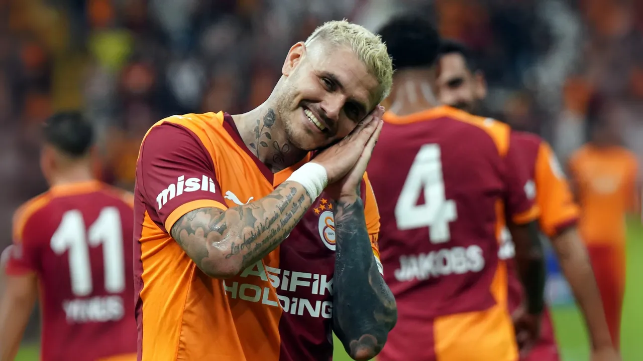 Galatasaraya beraberlik yetiyor mu? Gözler Galatasaray-Antalyaspor maç sonucunda!