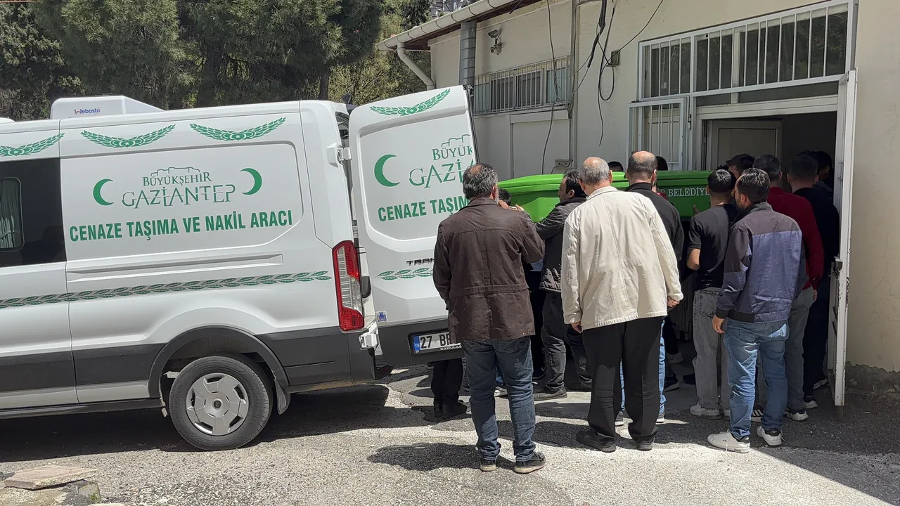 Gaziantep’te kanlı buluşma: Konuşma bahanesiyle çağırıp öldürdü