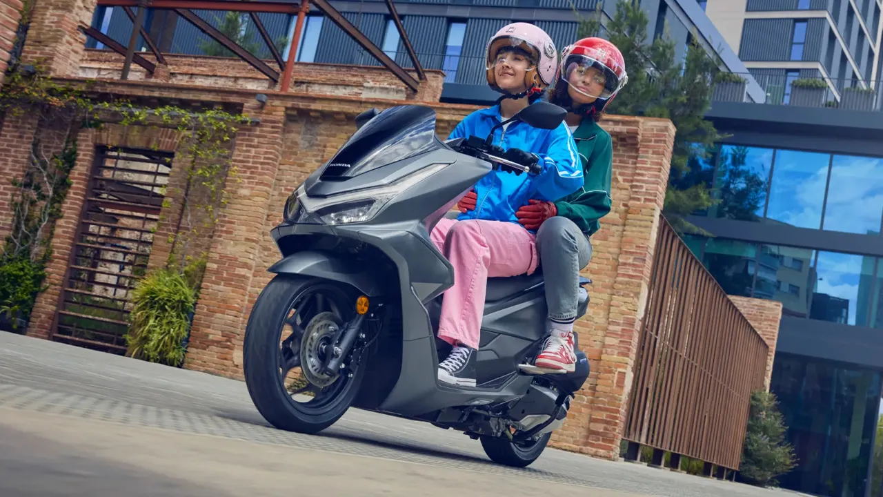 Honda'nın yerli üretim PCX125 modeli görücüye çıktı! İşte fiyatı