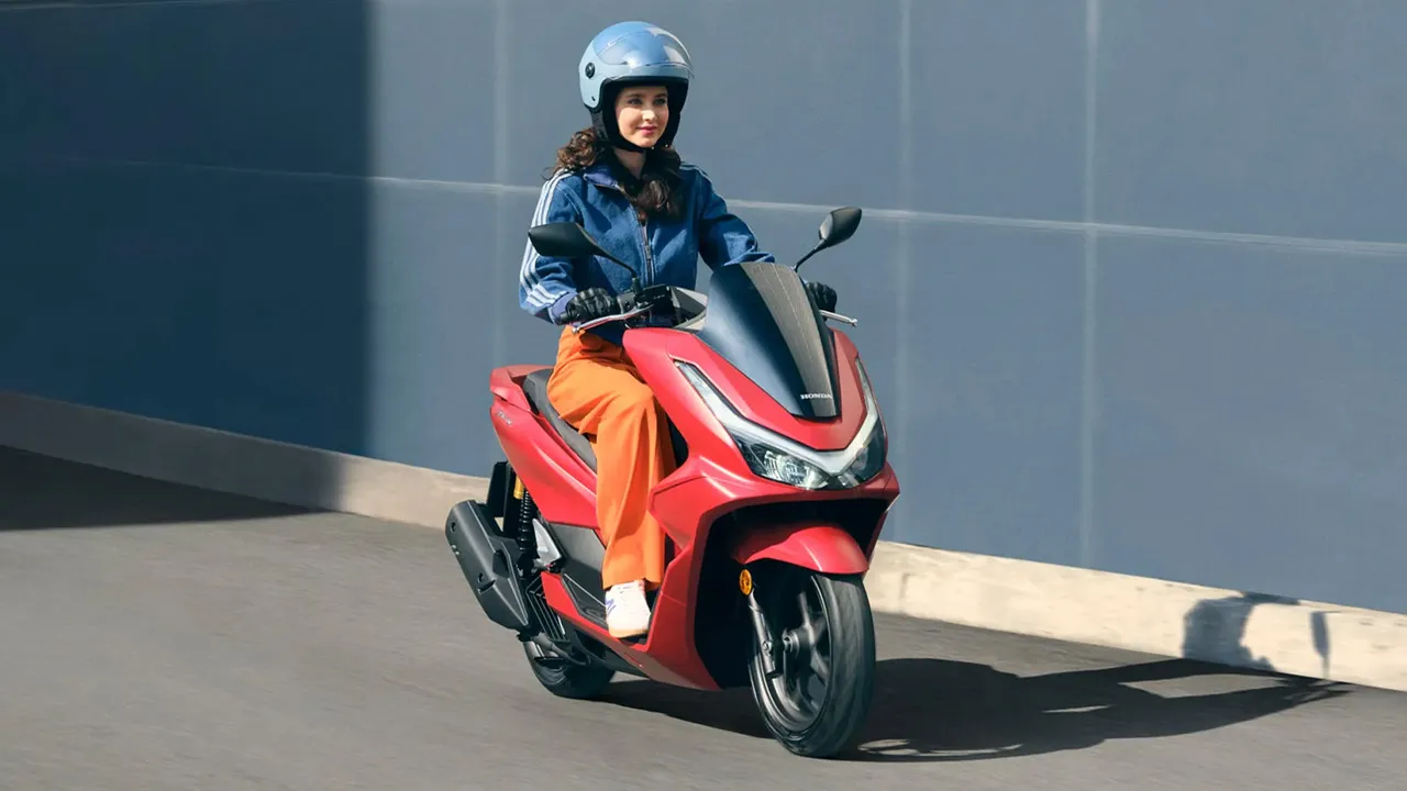 Honda'nın yerli üretim PCX125 modeli görücüye çıktı! İşte fiyatı