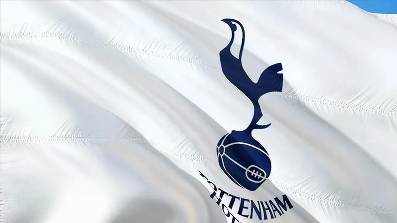 Tottenham, Premier Lig'de bitime 3 hafta kala 37 puanla 17'nci sırada yer alıyor.