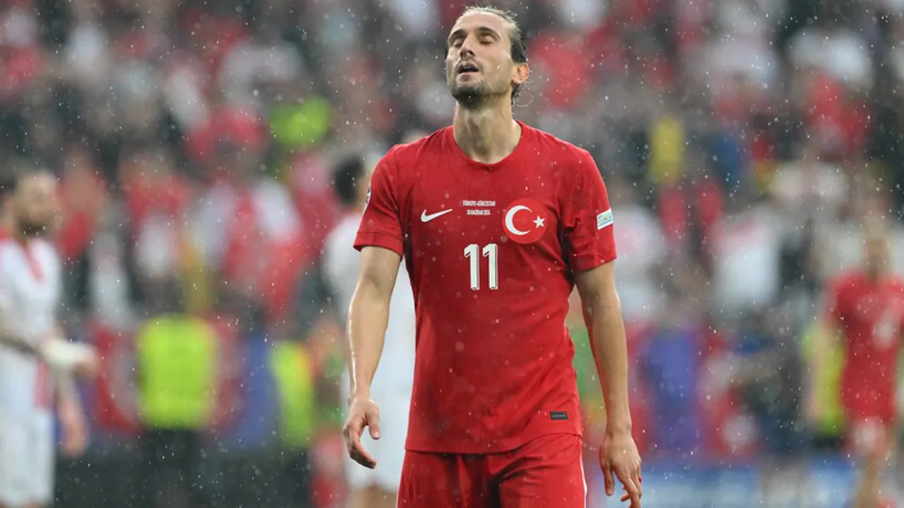Milli futbolcunun 3'üncü defa çapraz bağı koptu: TFF'den geçmiş olsun mesajı