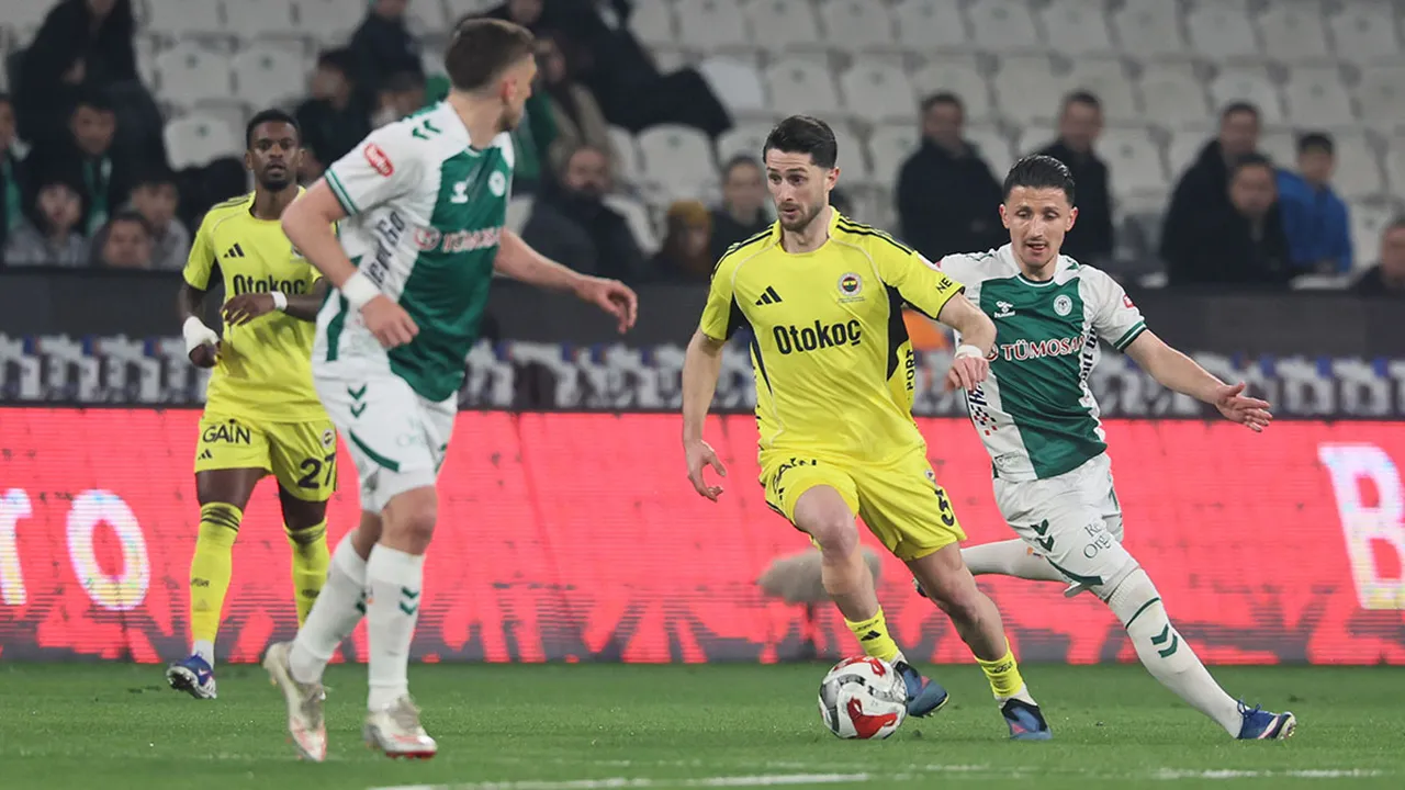 Muhtemel 11ler ve eksikler! Konyaspor-Fenerbahçe canlı yayın hangi kanalda, nerede izlenir?