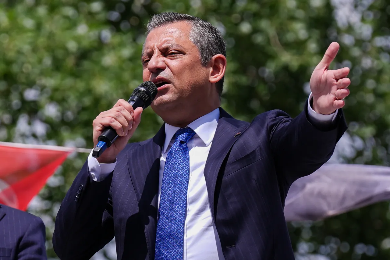 Özgür Özel