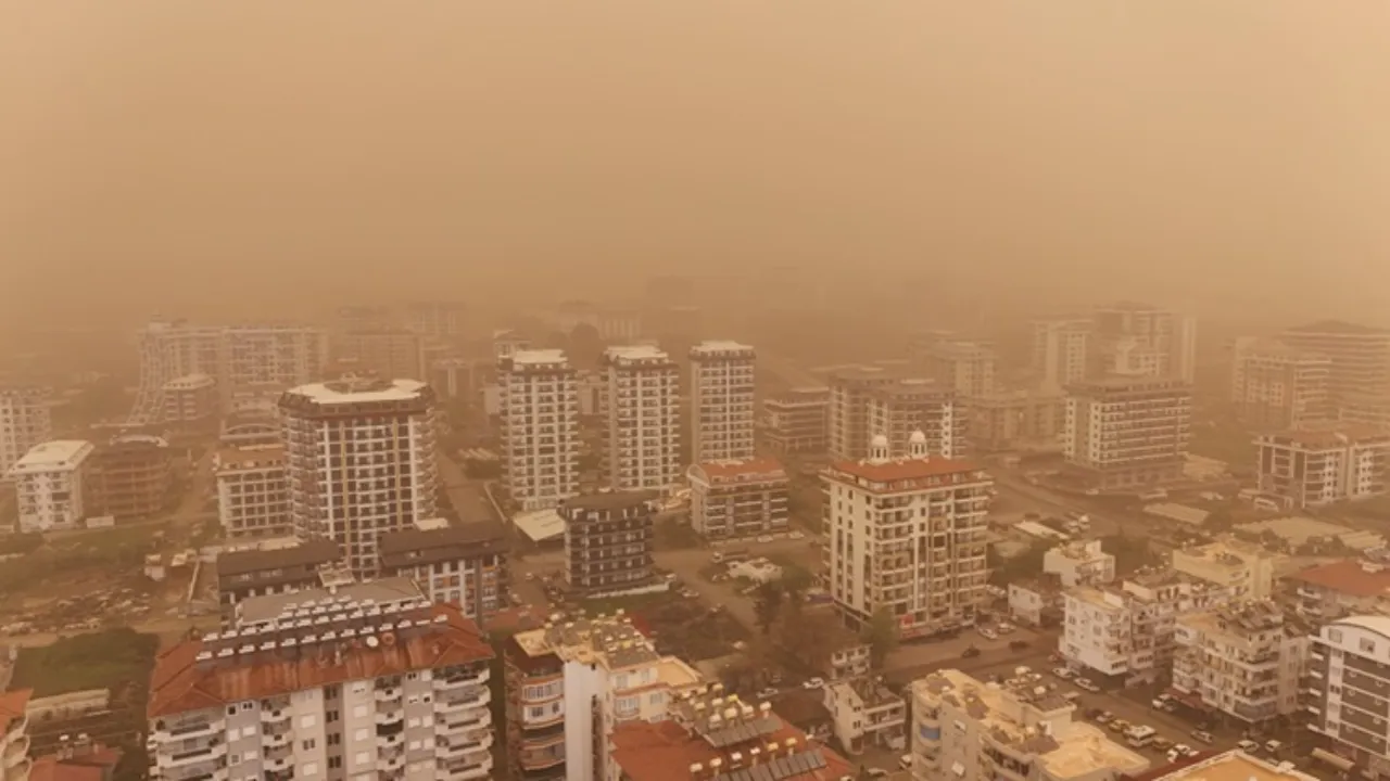 Sahra Çölü'nden geliyor! Türkiye'de 10 gün boyunca etkili olacak, 3 gruba uyarı yapıldı