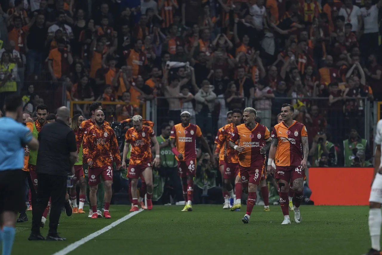 Uğurcan Çakırdan şampiyonluk sözleri: Hak edilmiş bir şampiyonluk