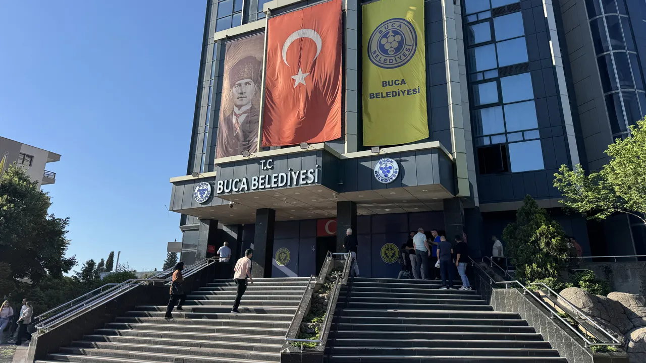 Buca Belediyesi'ne yönelik operasyonun detayları ortaya çıktı! Rüşvetin adını 