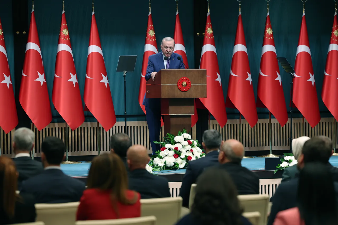 Cumhurbaşkanı Erdoğan'dan CHP'deki kurultay krizi için net mesaj: Bizi ilgilendirmiyor