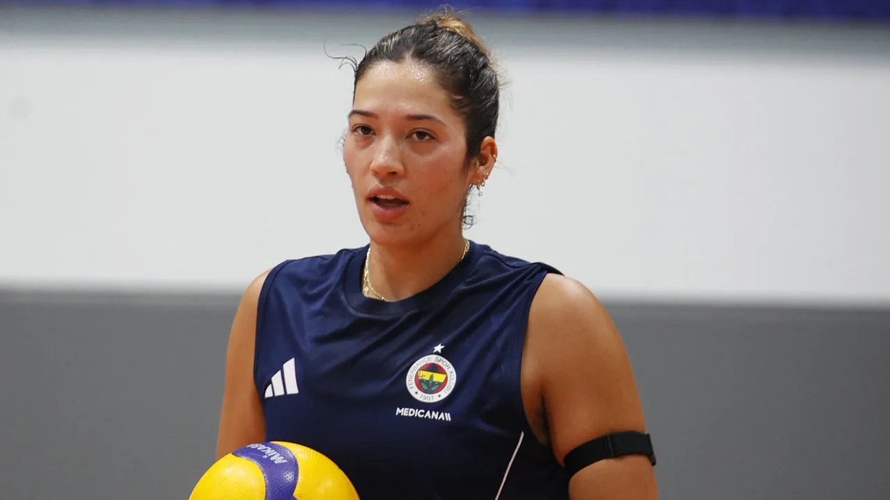 Fenerbahçe, ABD'li oyuncuyla yollarını ayırdı