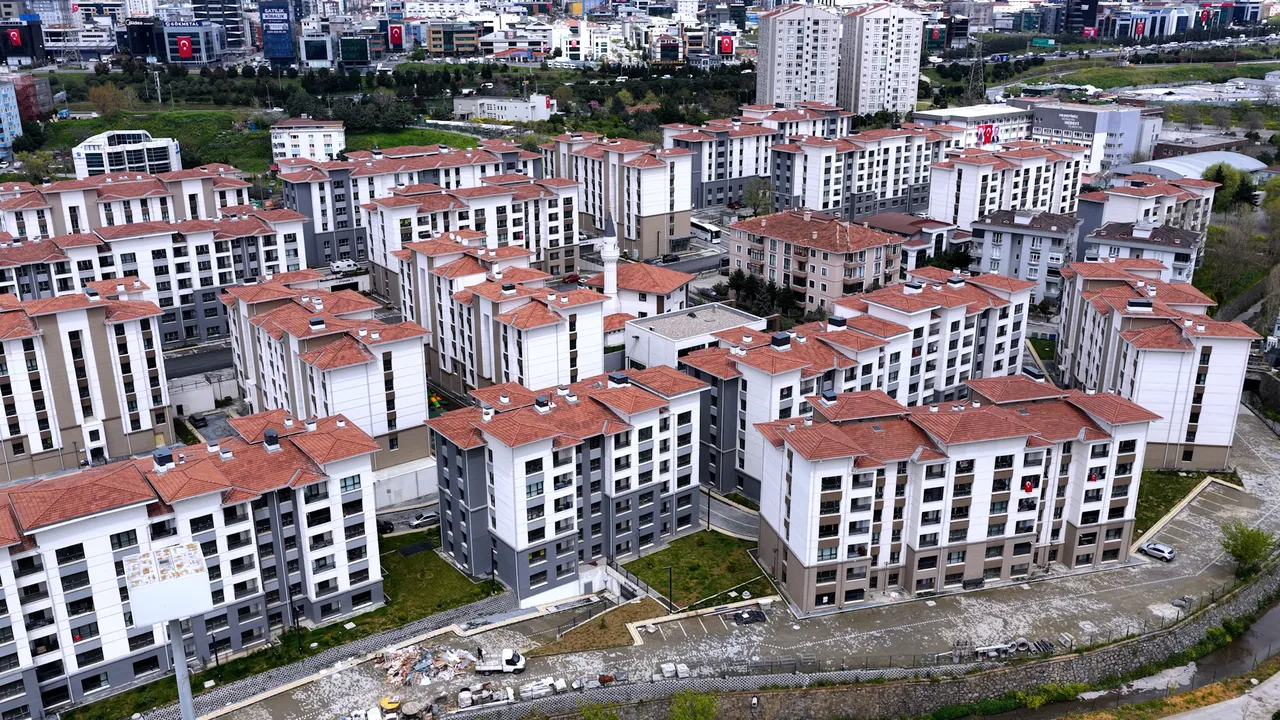 Kentsel dönüşümde mutlu son! Deprem riskli binalar gitti, güvenli konutlar geldi