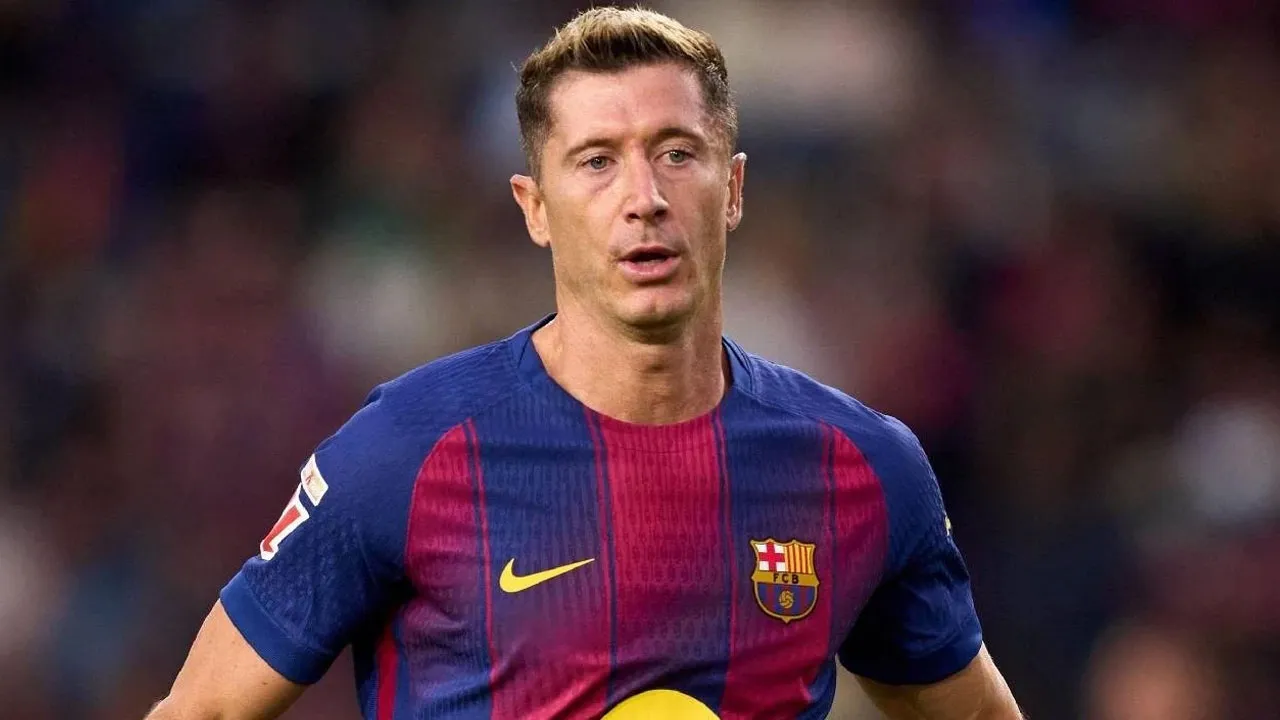 Lewandowski'nin eşi transfer ateşini yaktı: Türkiye'ye geliyor!