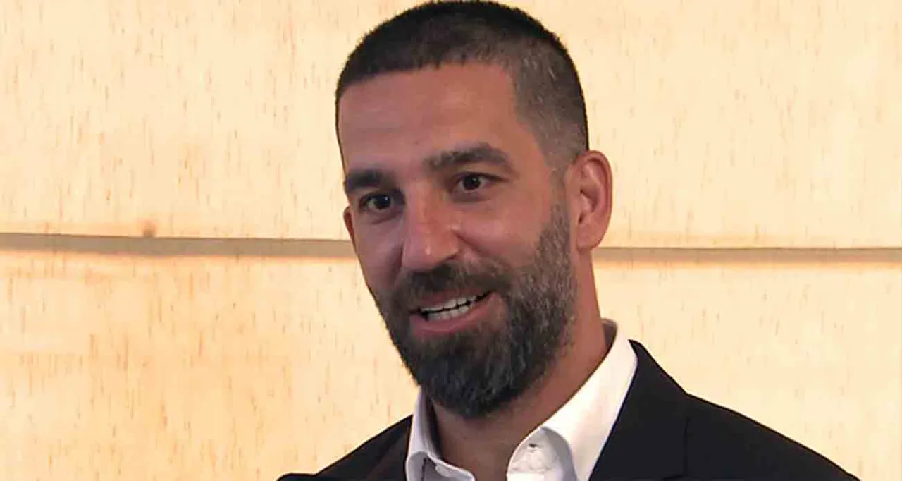 Arda Turan, Shakhtar Donetsk'teki ilk sezonunda Ukrayna Ligi şampiyonluğu yaşadı.