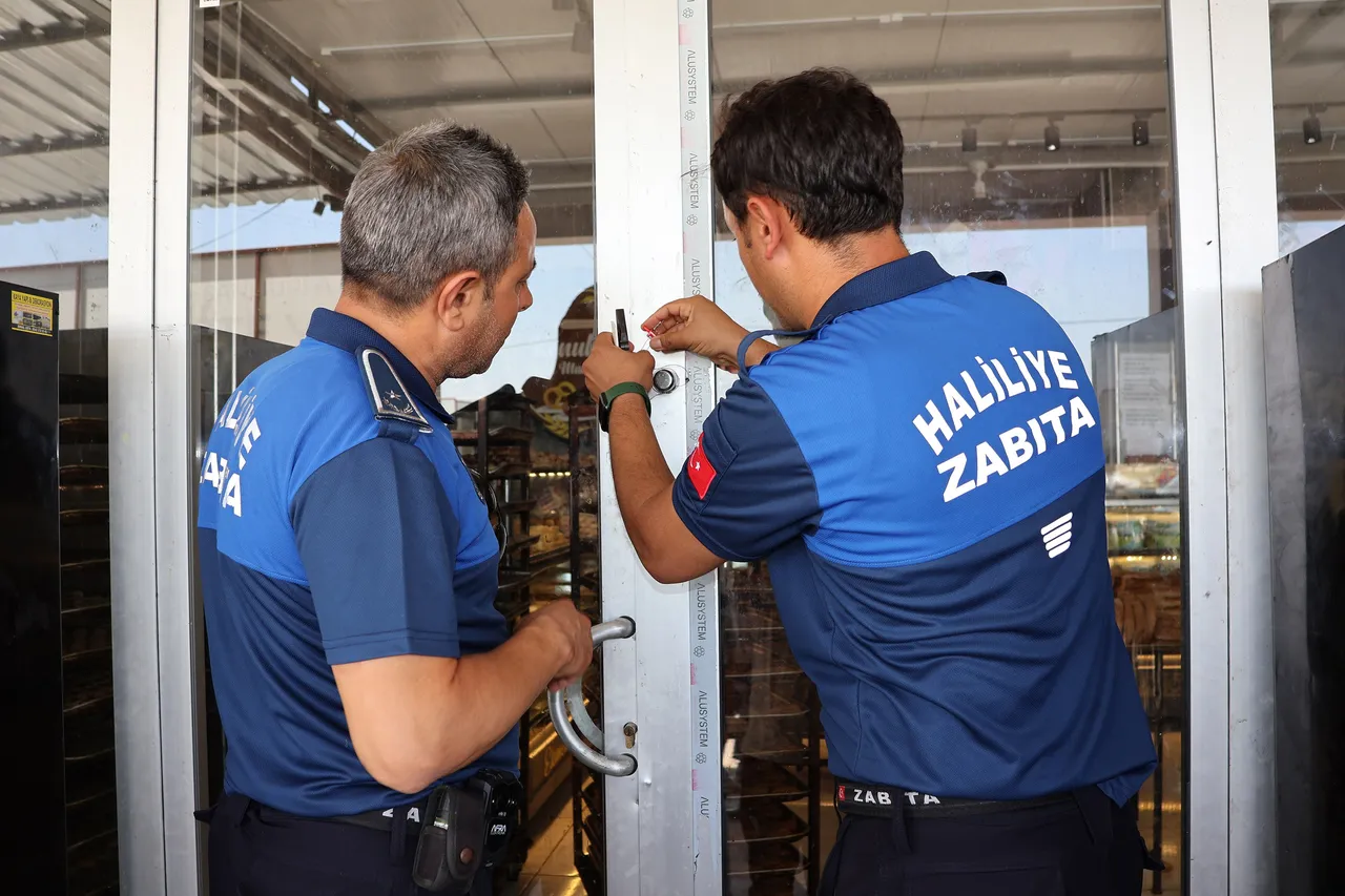 Denetimde mide bulandıran manzara! İçlerinden böcek çıktı