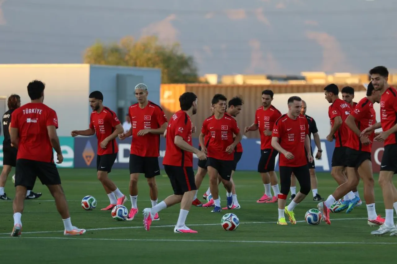 A Milli Futbol Takımı, 2026 Dünya Kupası D Grubu ilk maçında Avustralya ile 14 Haziran Cumartesi TSİ 07.00'de karşılaşacak.