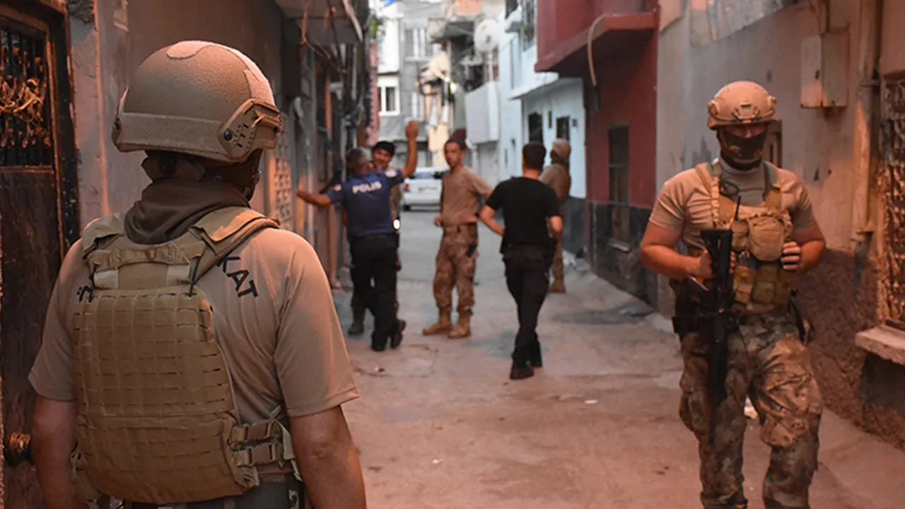 Şanlıurfa merkezli 21 ilde terör örgütü DEAŞ'a operasyon: Çok sayıda gözaltı var