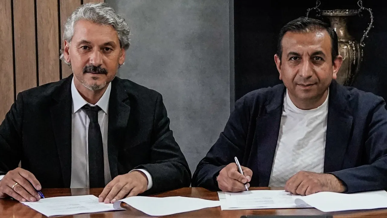 Süper Lig'den ayrıldı, saatler sonra TFF 1'inci Lig'e gitti: 1+1 yıllık imza