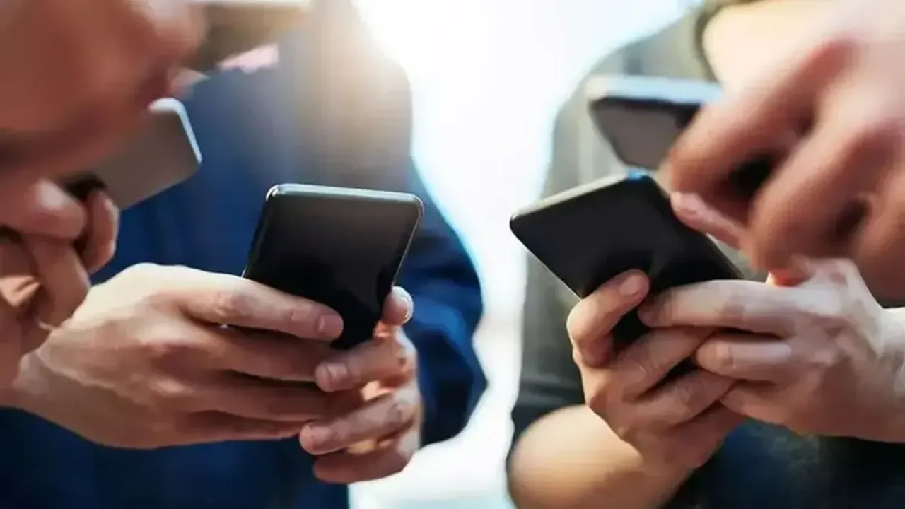 Cep telefonu aboneliklerinde yeni dönem! Bu hatlar 90 gün içinde kapatılacak