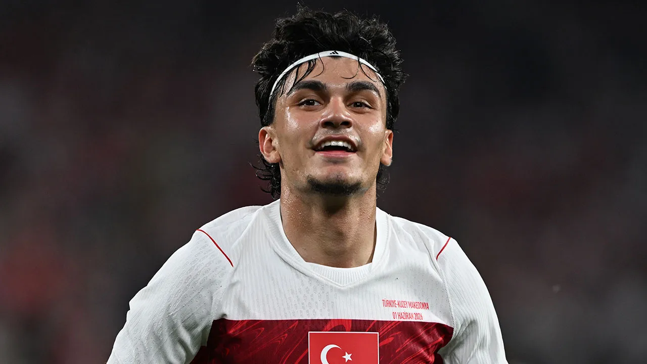 Galatasaray ile anılan Can Uzun'dan transfer cevabı
