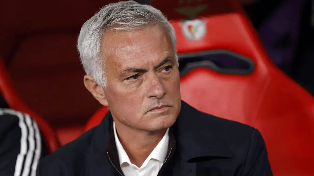 Galatasaray'a transferde Mourinho darbesi: 2 yıllık anlaşma!