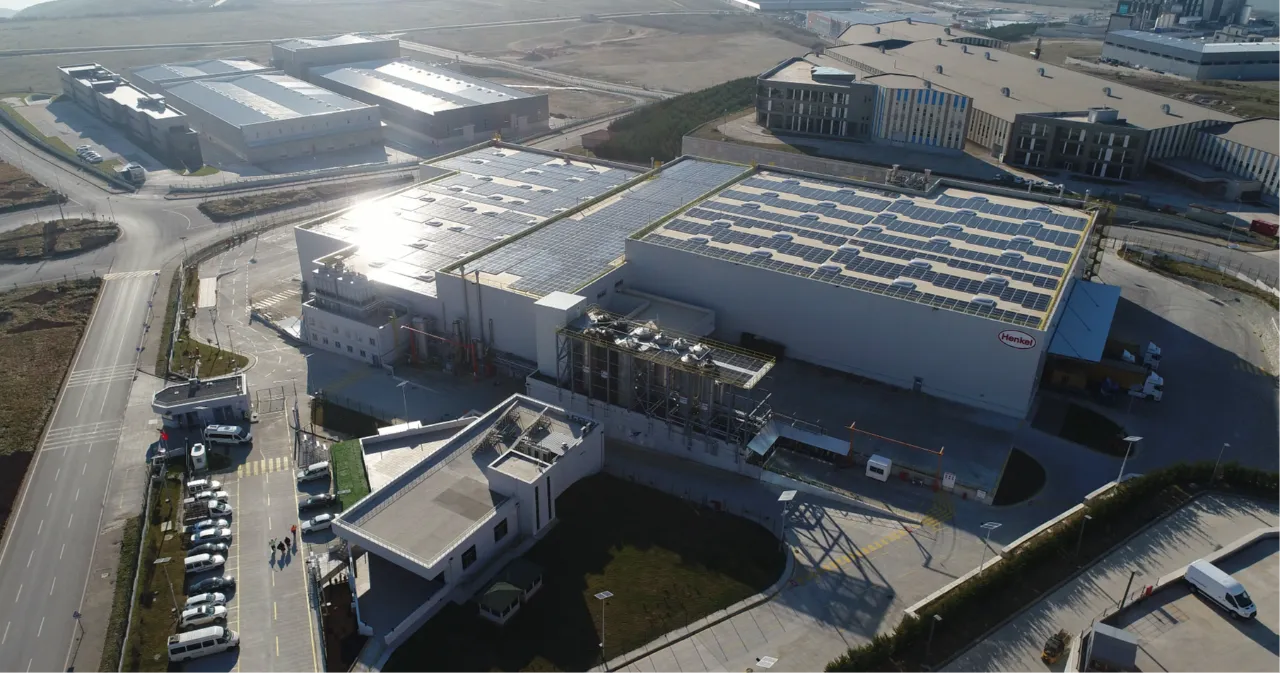 Henkel, Kocaeli’deki GEBKİM fabrikası’nda karbon nötr üretime geçti