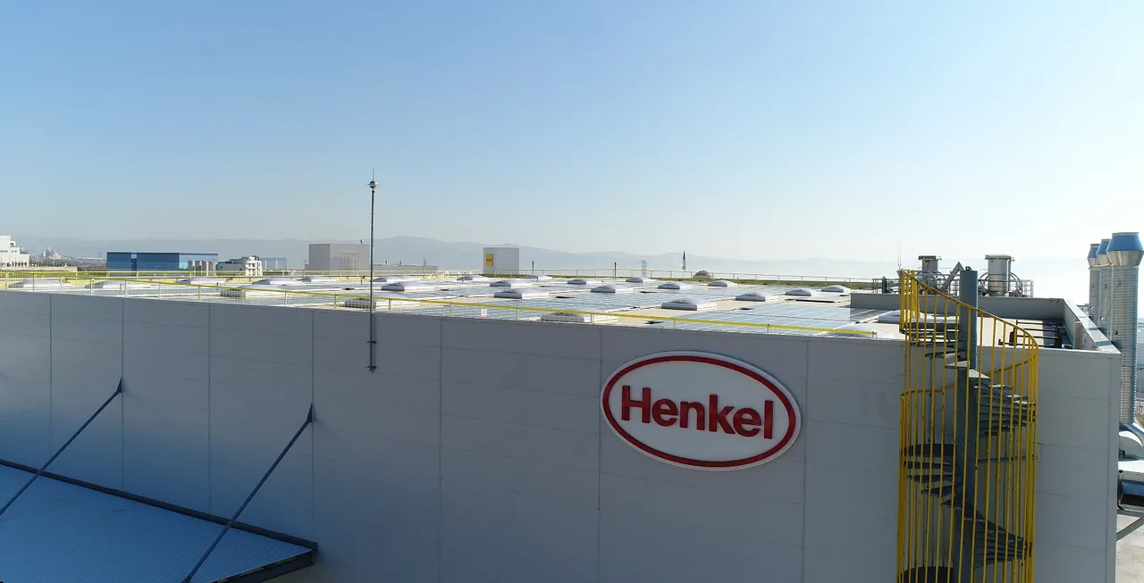 Henkel, Kocaeli’deki GEBKİM fabrikası’nda karbon nötr üretime geçti
