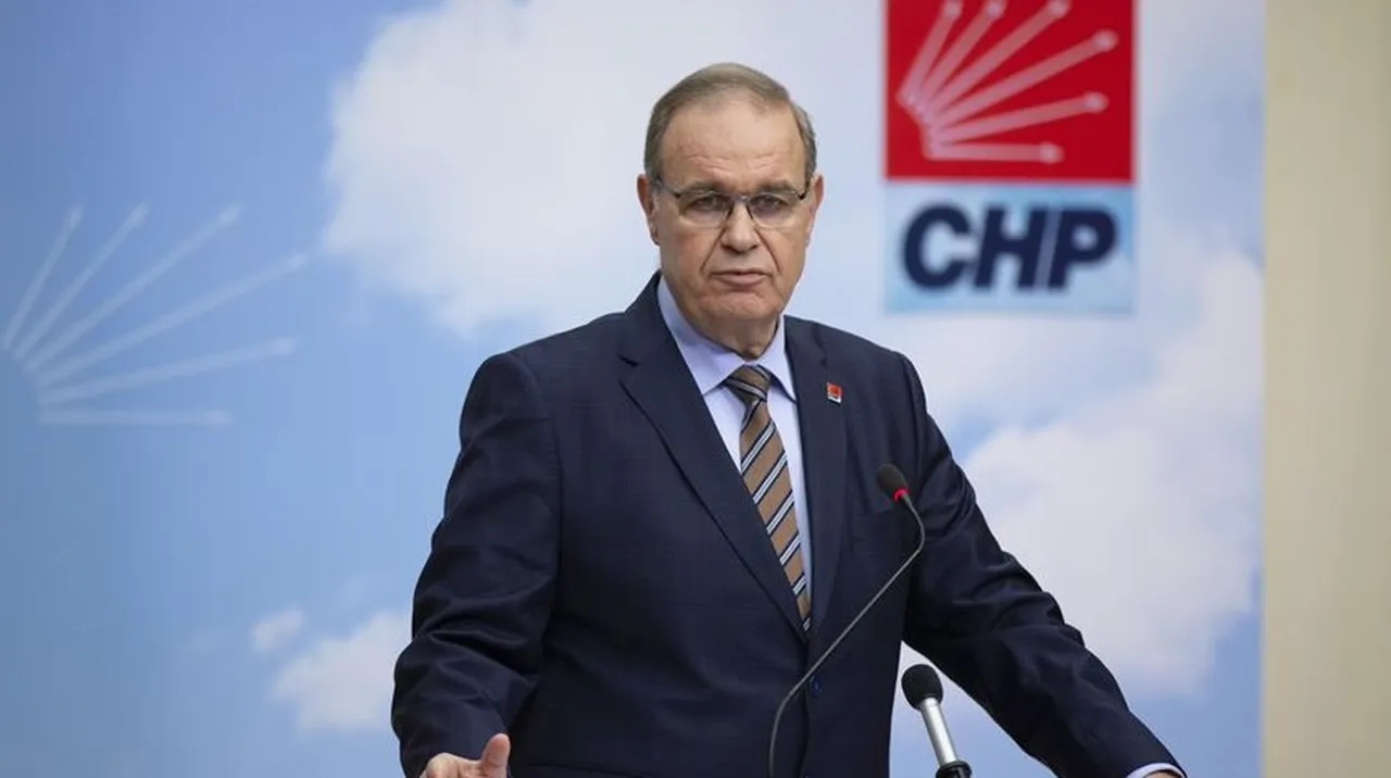Faik Öztrak