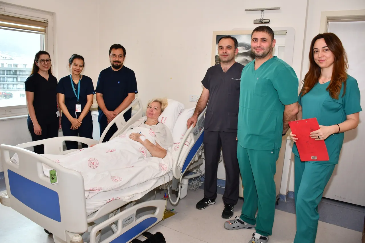 Solunum sıkıntısı çekiyordu, acil ameliyata alındı! Operasyonda 20 kilo birden verdi